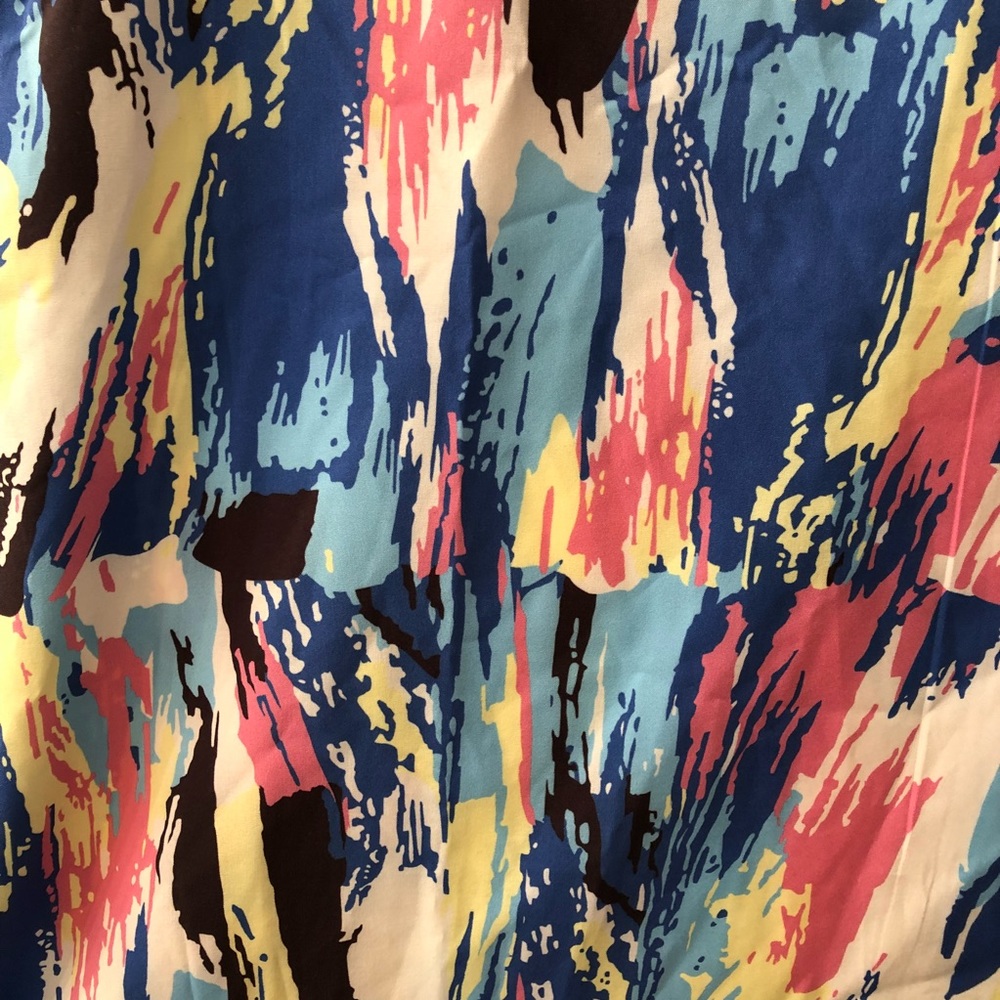 Abstract print shift Dress - Picture 6 of 6